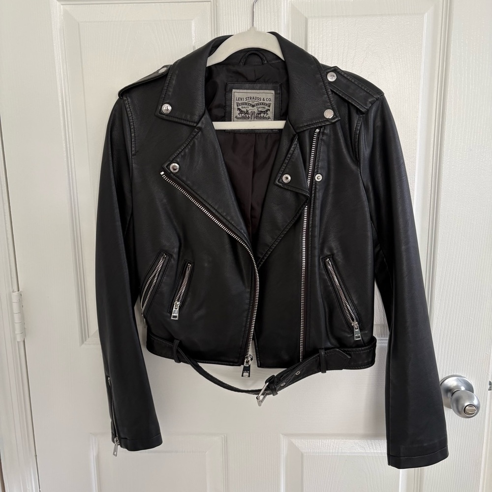 Levi's Women's Classic Black Leather Biker Jacket - Picture 2 of 10
